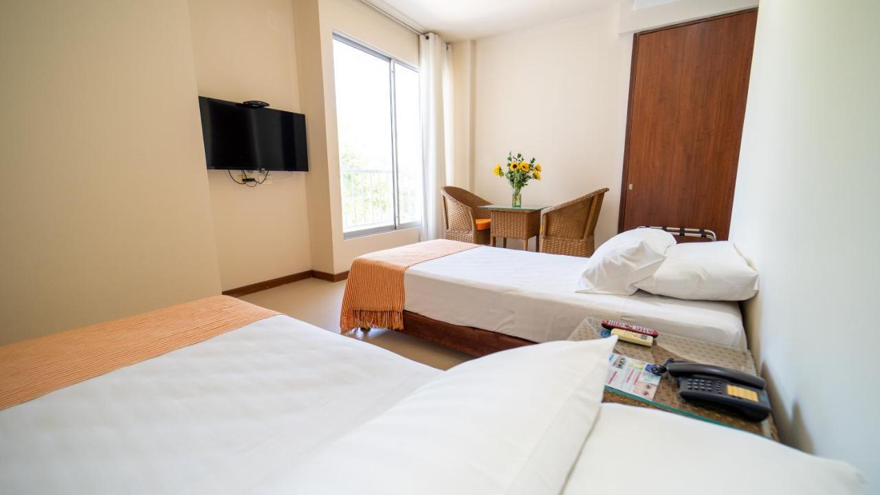 סנטה מרתה Hotel Santorini Resort מראה חיצוני תמונה